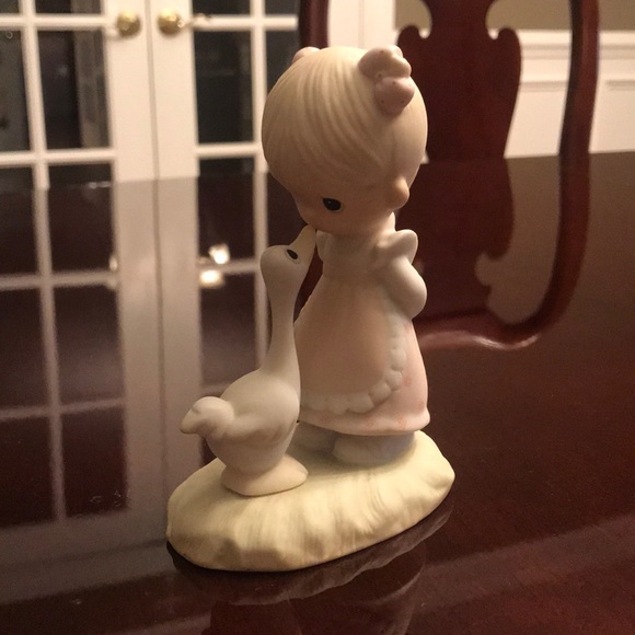 Precious Moments Make a Joyful Noise - Picture 2 of 5